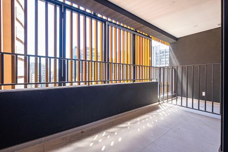 Apartamento à venda com 36m², 1 quarto e 1 vaga Apartamento à venda com 36m², 1 quarto e 1 vagaVaranda da Sala/Cozinha