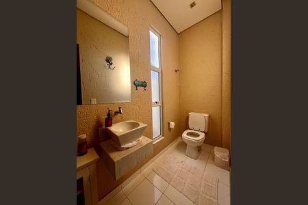 Casa à venda com 278m², 3 quartos e 3 vagasLavabo