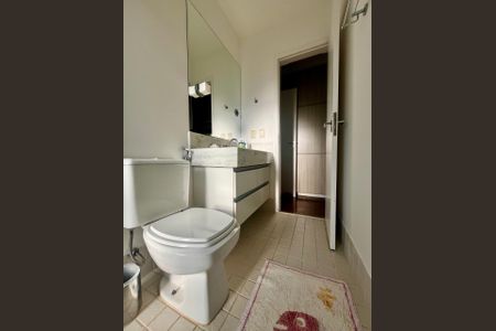 Casa à venda com 278m², 3 quartos e 3 vagasBanheiro Suíte 1