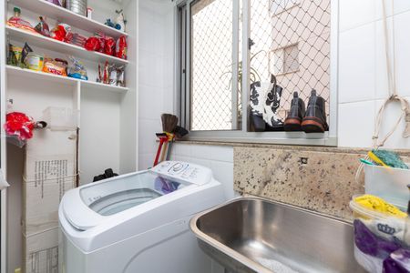 Apartamento à venda com 190m², 4 quartos e 1 vagaÁrea de Serviço