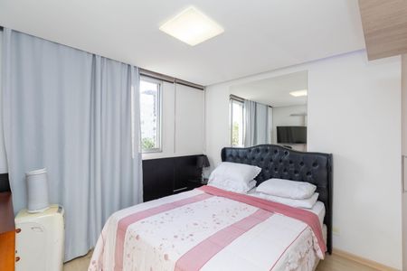 Apartamento à venda com 190m², 4 quartos e 1 vagaSuíte