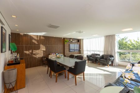 Apartamento à venda com 190m², 4 quartos e 1 vagaSala