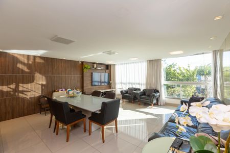 Apartamento à venda com 190m², 4 quartos e 1 vagaSala