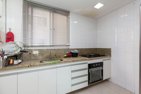 Apartamento à venda com 190m², 4 quartos e 1 vagaCozinha