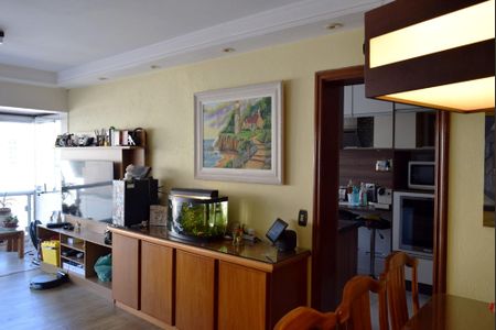 Apartamento à venda com 110m², 3 quartos e 2 vagasSala