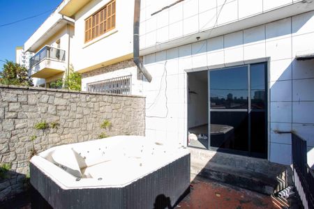 Casa à venda com 230m², 4 quartos e 2 vagasÁrea privativa