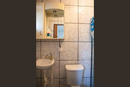 Casa à venda com 230m², 4 quartos e 2 vagasBanheiro de serviço