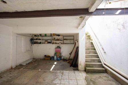 Casa à venda com 230m², 4 quartos e 2 vagasGaragem