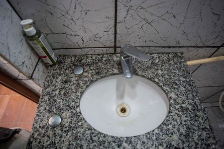 Casa à venda com 230m², 4 quartos e 2 vagasLavabo