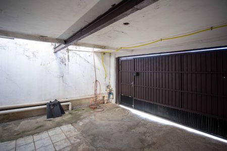 Casa à venda com 230m², 4 quartos e 2 vagasGaragem