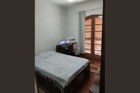 Casa à venda com 585m², 4 quartos e 3 vagas