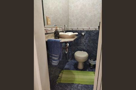 Casa à venda com 585m², 4 quartos e 3 vagas