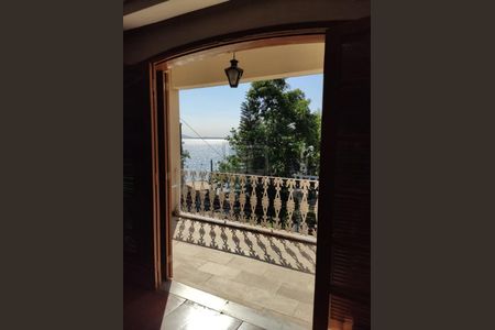 Casa à venda com 585m², 4 quartos e 3 vagas