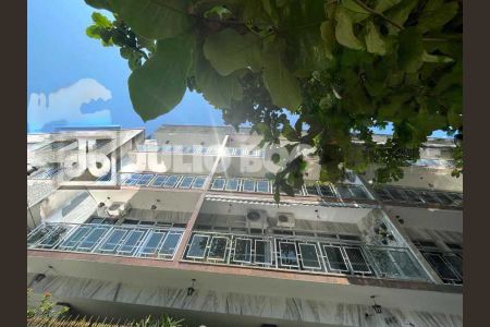 Apartamento à venda com 55m², 2 quartos e 1 vaga