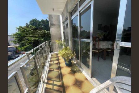 Apartamento à venda com 55m², 2 quartos e 1 vaga