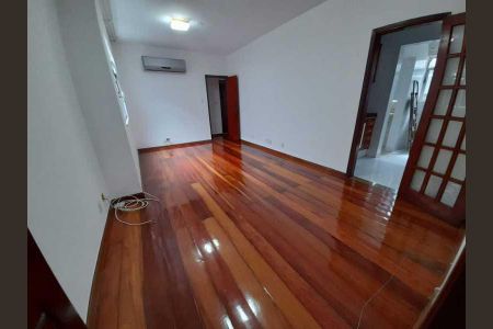 Apartamento à venda com 101m², 3 quartos e 1 vaga