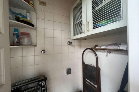 Apartamento para alugar com 80m², 2 quartos e sem vaga Apartamento para alugar com 80m², 2 quartos e sem vagaBanheiro de serviço