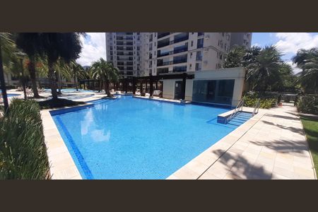 Apartamento à venda com 143m², 3 quartos e 2 vagasÁrea comum - Piscina