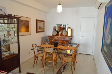 Apartamento à venda com 143m², 3 quartos e 2 vagasSala