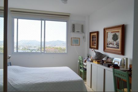 Apartamento à venda com 143m², 3 quartos e 2 vagasSuíte 1