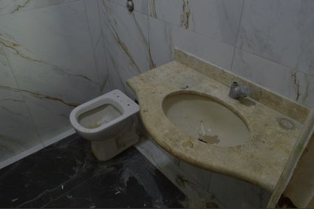 Casa de condomínio para alugar com 362m², 5 quartos e 5 vagasLavabo