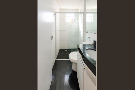 Apartamento à venda com 100m², 3 quartos e 1 vaga Apartamento à venda com 100m², 3 quartos e 1 vagaBanheiro