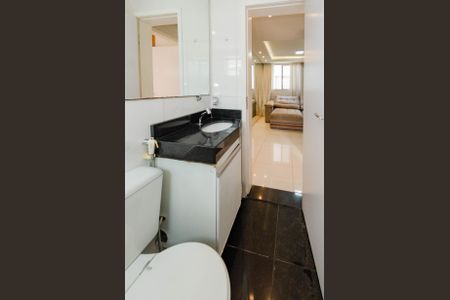 Apartamento à venda com 100m², 3 quartos e 1 vaga Apartamento à venda com 100m², 3 quartos e 1 vagaBanheiro