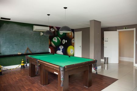 Apartamento à venda com 62m², 2 quartos e 1 vagaÁrea comum - Sala de jogos