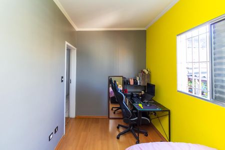 Casa à venda com 220m², 4 quartos e 4 vagasQuarto 2