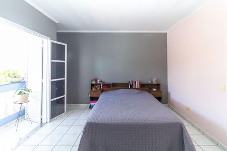 Casa à venda com 220m², 4 quartos e 4 vagasQuarto 3