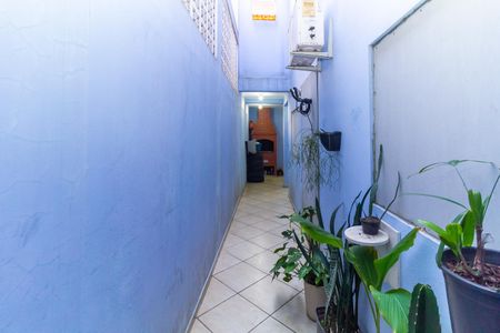 Casa à venda com 220m², 4 quartos e 4 vagasCorredor Externo