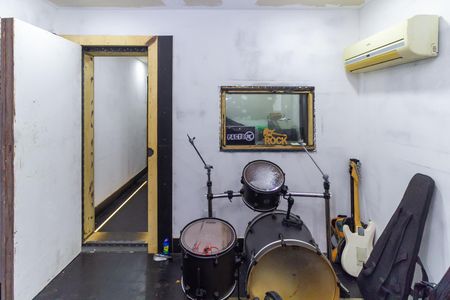 Casa à venda com 220m², 4 quartos e 4 vagasQuarto 4