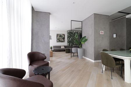Apartamento para alugar com 27m², 1 quarto e sem vaga Apartamento para alugar com 27m², 1 quarto e sem vagaÁrea comum - Salão de festas