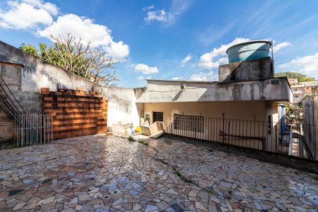 Casa à venda com 192m², 4 quartos e 3 vagas Casa à venda com 192m², 4 quartos e 3 vagasÁrea comum