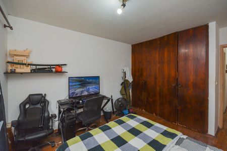 Casa à venda com 150m², 4 quartos e 2 vagas Casa à venda com 150m², 4 quartos e 2 vagasQuarto 2