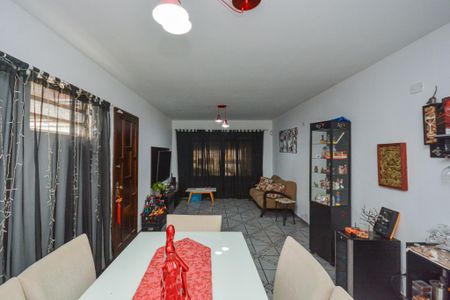 Sala de casa à venda com 4 quartos, 150m² em Jardim Sabara, São Paulo