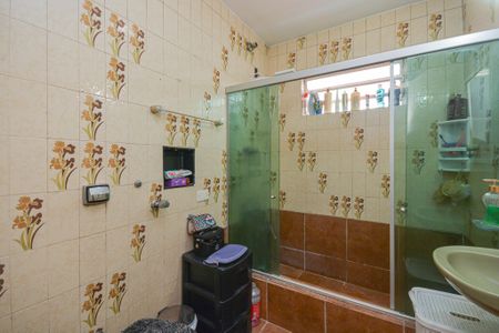 Casa à venda com 150m², 4 quartos e 2 vagas Casa à venda com 150m², 4 quartos e 2 vagasBanheiro da Suíte