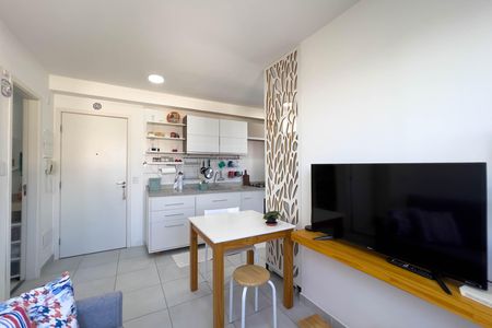 Apartamento para alugar com 34m², 2 quartos e 1 vaga Apartamento para alugar com 34m², 2 quartos e 1 vagaSala