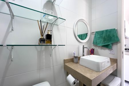 Apartamento para alugar com 34m², 2 quartos e 1 vaga Apartamento para alugar com 34m², 2 quartos e 1 vagaBanheiro