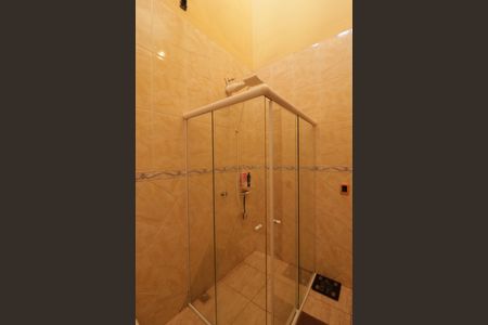 Casa à venda com 250m², 5 quartos e 2 vagasBanheiro