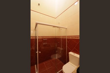 Casa à venda com 250m², 5 quartos e 2 vagasBanheiro 2