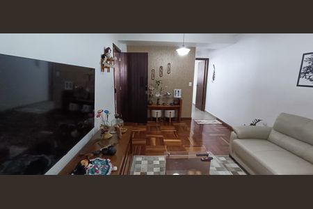 Casa à venda com 127m², 3 quartos e 2 vagasSala