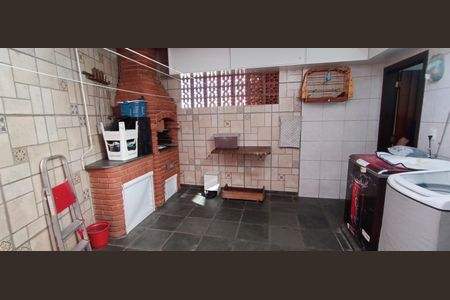 Casa à venda com 127m², 3 quartos e 2 vagasÁrea comum - Churrasqueira