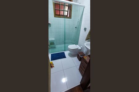 Casa à venda com 127m², 3 quartos e 2 vagasBanheiro da Suíte