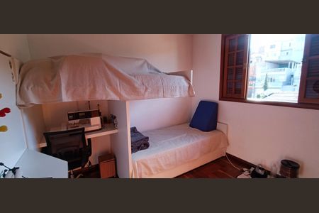 Casa à venda com 127m², 3 quartos e 2 vagasQuarto