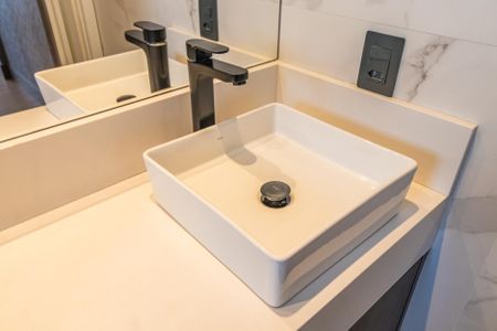 Apartamento à venda com 64m², 1 quarto e 2 vagasBanheiro da Suíte