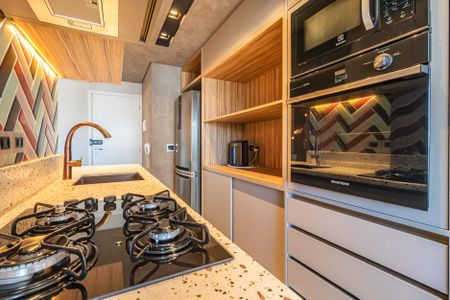 Apartamento à venda com 64m², 1 quarto e 2 vagasCozinha