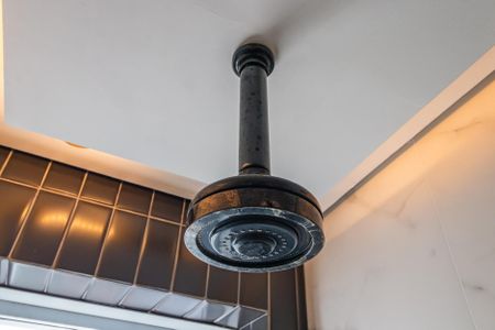 Apartamento à venda com 64m², 1 quarto e 2 vagasBanheiro da Suíte