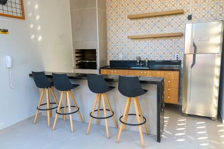 Apartamento à venda com 48m², 2 quartos e sem vaga Apartamento à venda com 48m², 2 quartos e sem vagaÁrea comum - Churrasqueira