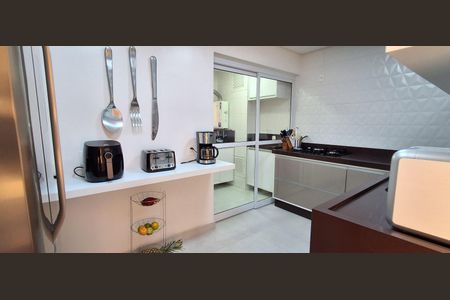 Apartamento à venda com 113m², 2 quartos e 2 vagasCozinha